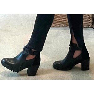 ZARA TRAFALUC Solid Burgundy Patent Leather T-Strap Women's Ankle Boots Size 40